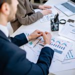 Обязательная сертификация продукции в России: требования, ГОСТы и этапы оформления
